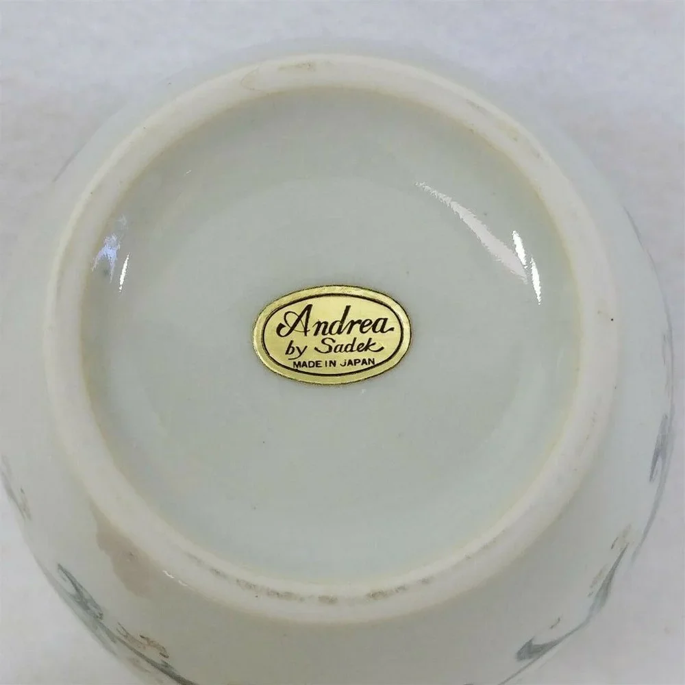 Ginger Jar White Blue Floral Andrea By Sadek 6" Vintage Home Decor - Picture 7 of 7